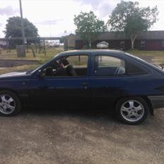 Opel kadett E 