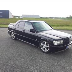 Mercedes Benz 190 2,5 Turbo D 