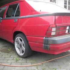 Alfa Romeo 75 6V 3.0 America *SOLGT*