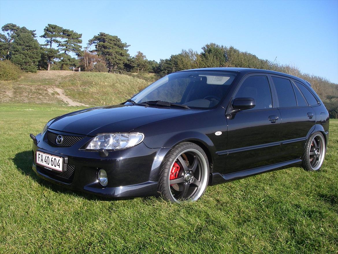 Mazda 323F Sportive. 5 dørs hatchback SOLGT billede 1