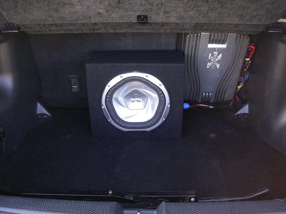 Mazda 323F Sportive. 5 dørs hatchback SOLGT billede 10