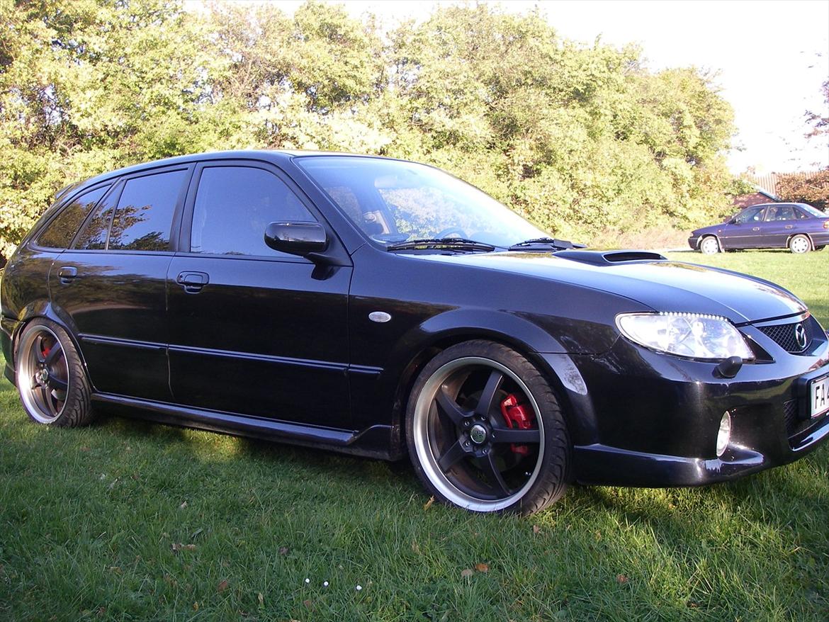 Mazda 323F Sportive. 5 dørs hatchback SOLGT billede 19