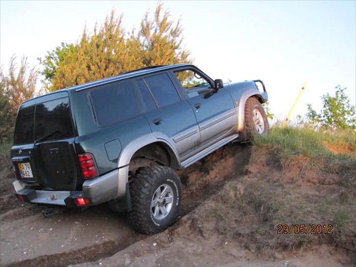 Nissan Patrol Y61 billede 11