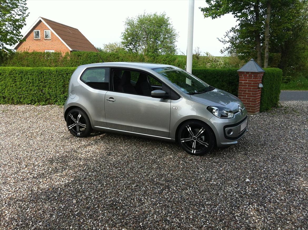 VW Up! ( SOLGT ) billede 2