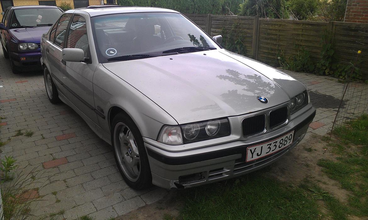 BMW e36 320i billede 2