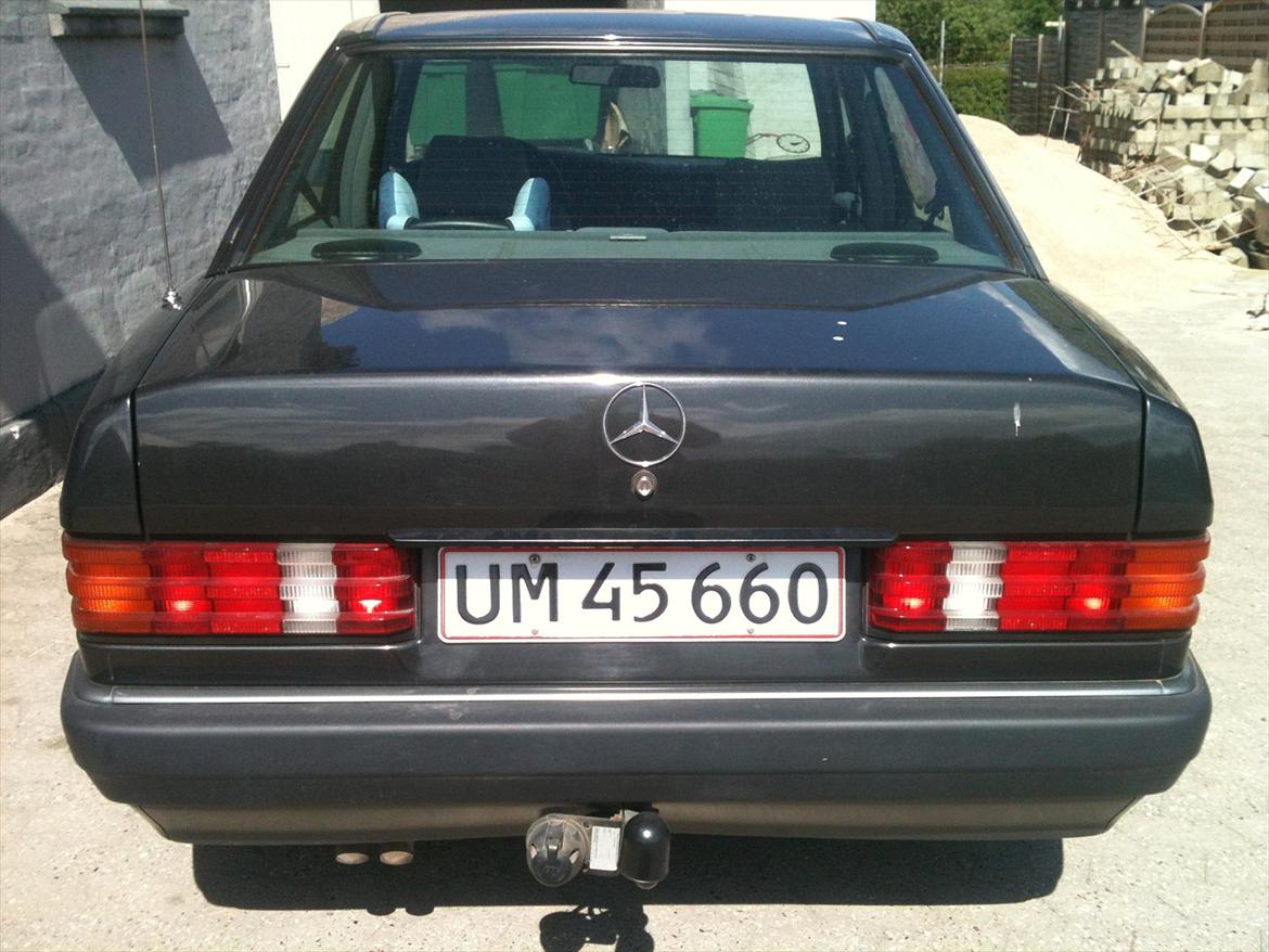 Mercedes Benz 190E billede 4