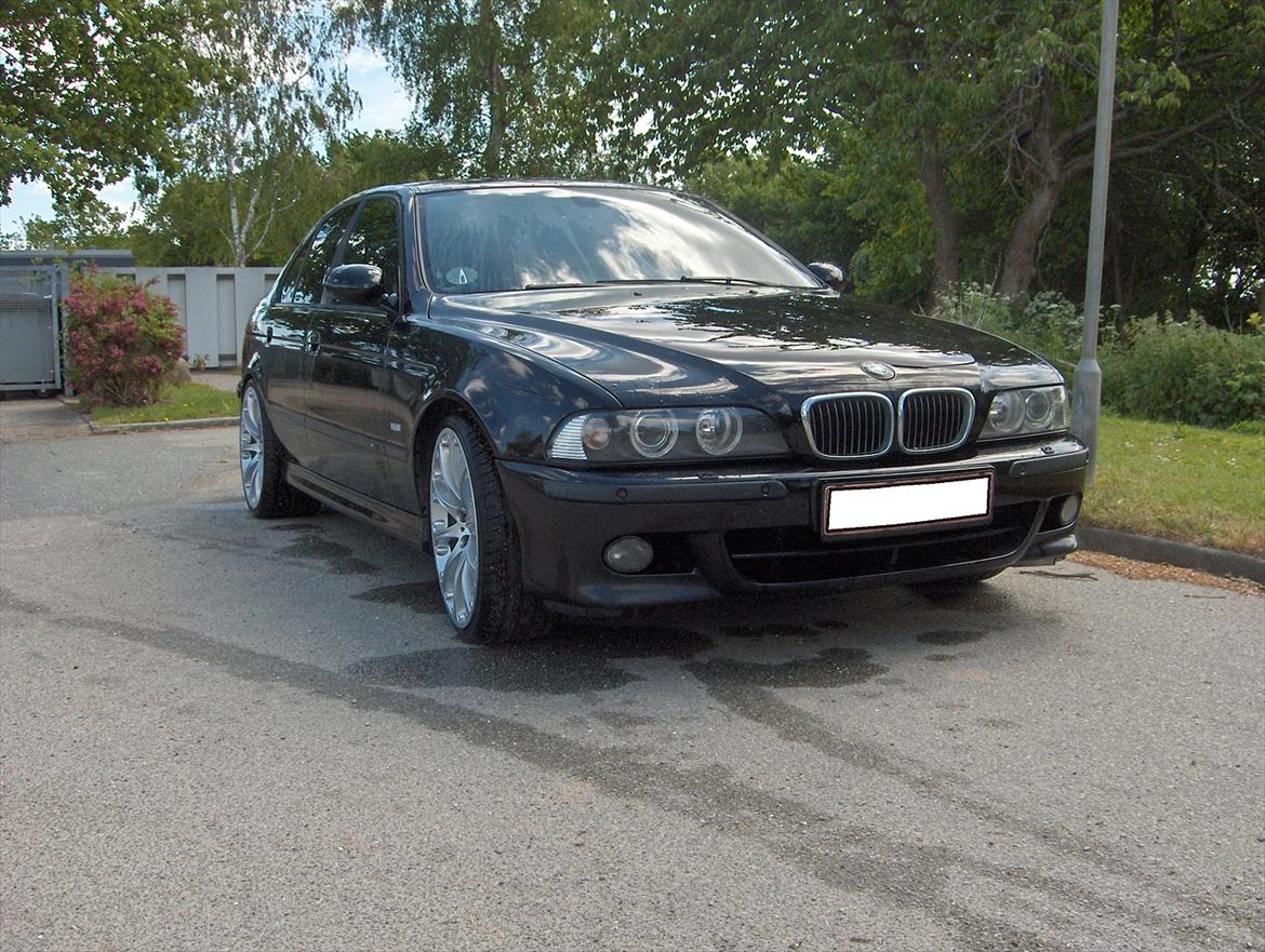 BMW E39 528ia billede 10