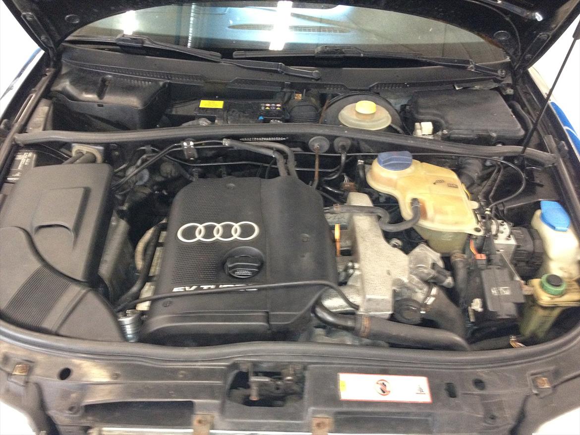 Audi A4 1.8 T Limousine billede 10