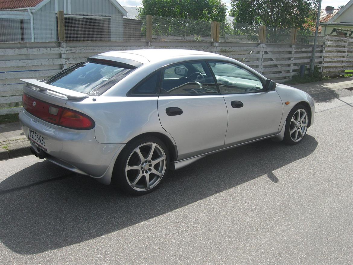 Mazda 323f GLX billede 4