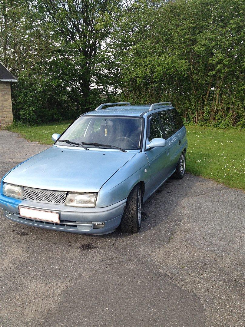 Opel astra f 1,8 16v caravan billede 2