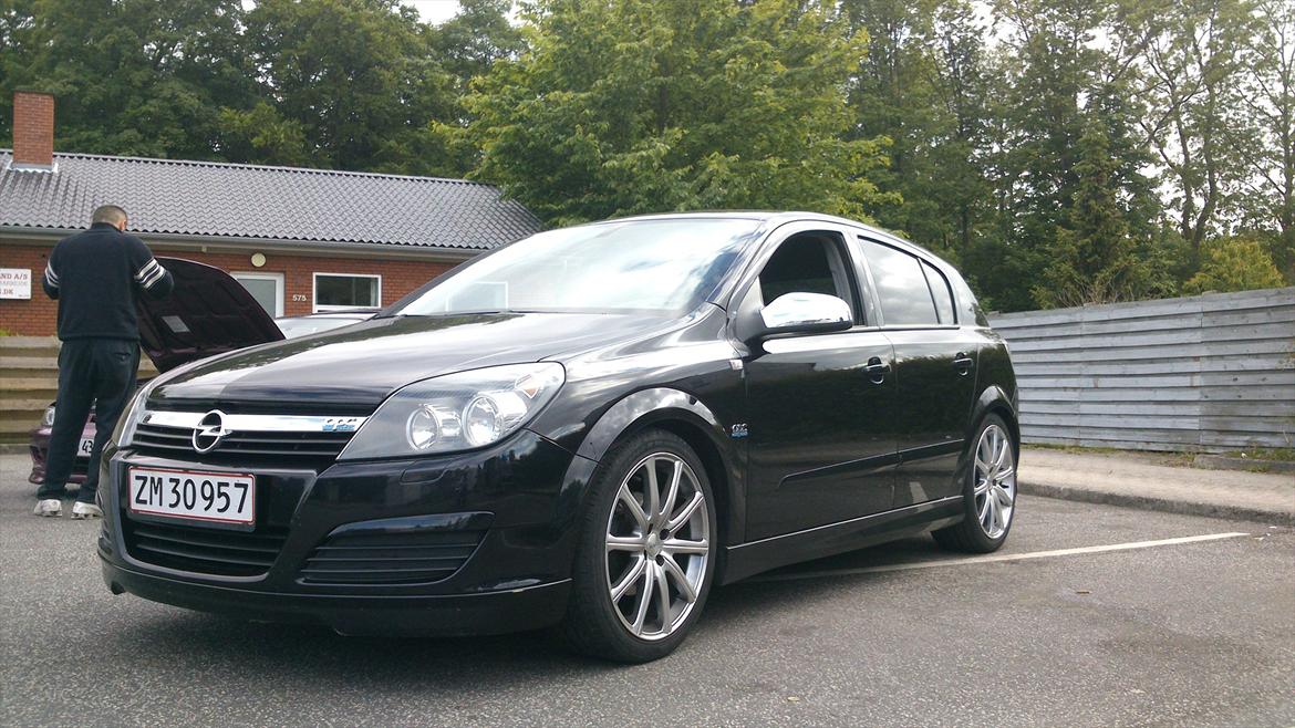Opel astra h opc-line billede 4