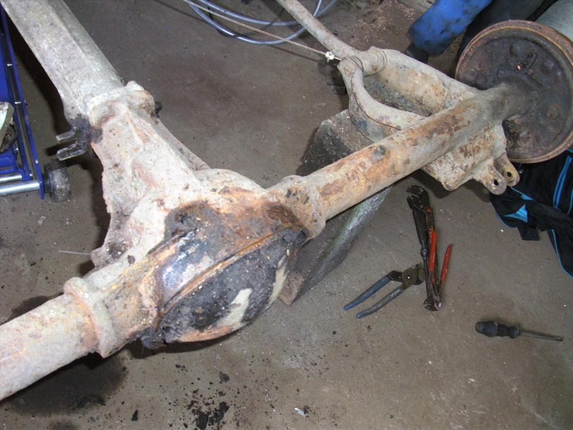 Opel Kadett C - så kom bagtøjet oss af da jeg kedede mig. så kan det oss få en tur. billede 15