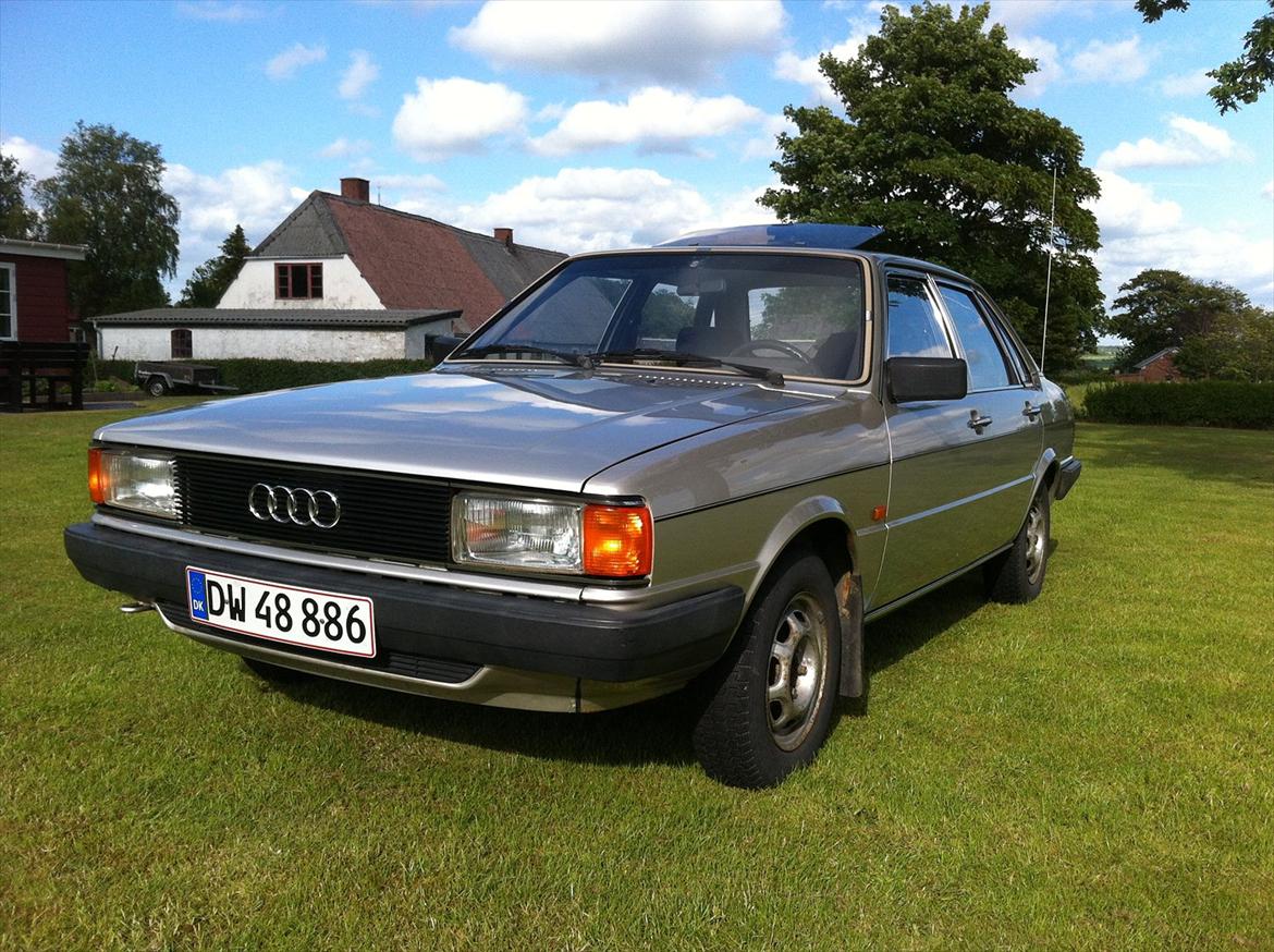 Audi 80 B2 Type 81 billede 1