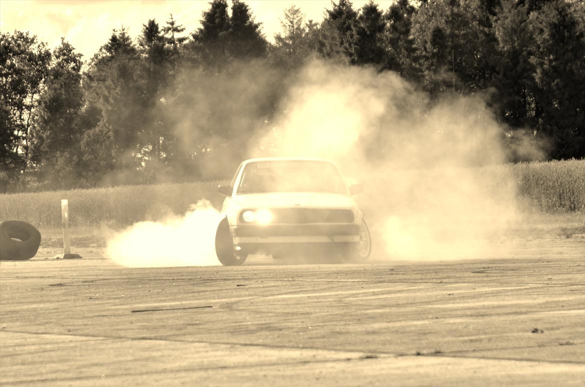 BMW E30 Budget Drifter billede 6