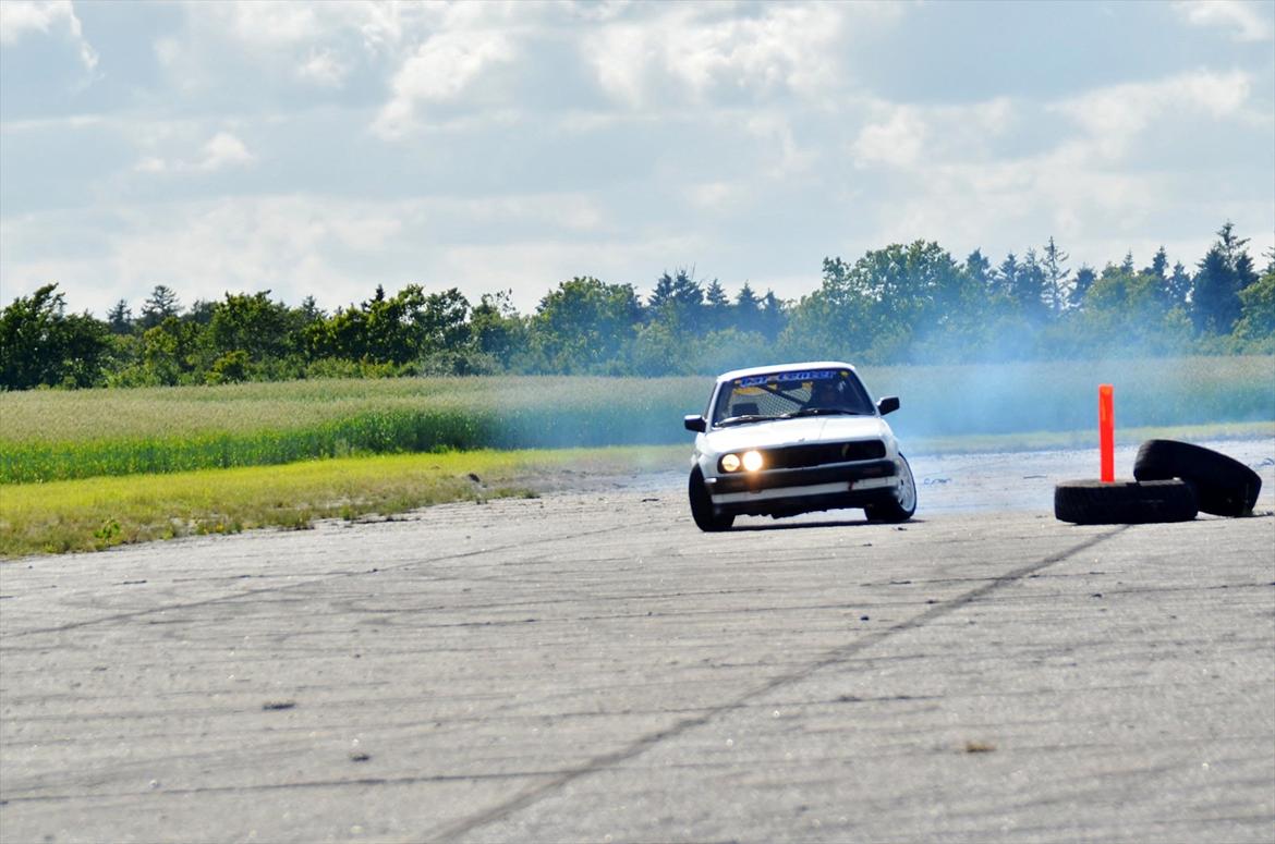 BMW E30 Budget Drifter billede 8