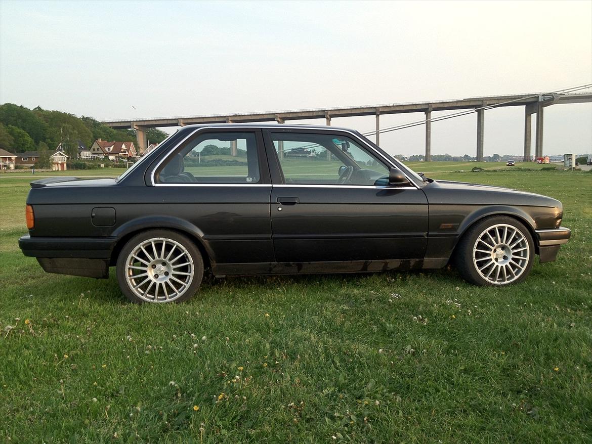 BMW E30 320i  billede 5