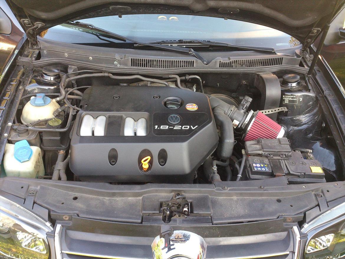 VW Golf IV - Det er stedet hvor de 125 hk gemmer sig :D billede 11