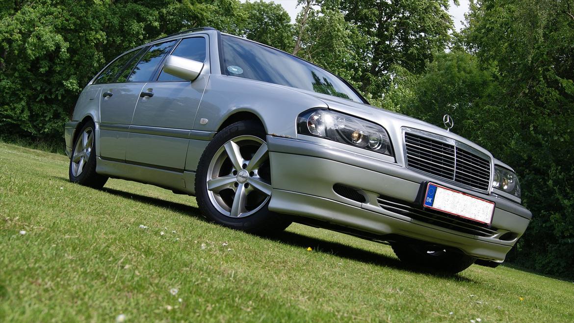 Mercedes Benz C250 Turbodiesel ***SOLGT*** billede 1