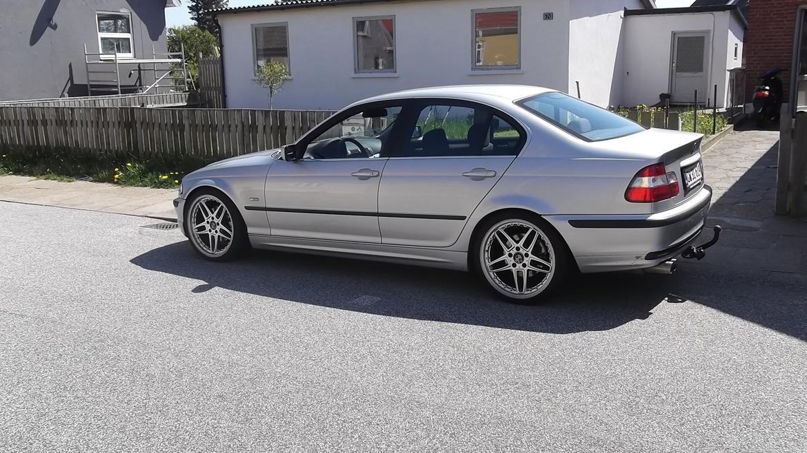 BMW 328i billede 5