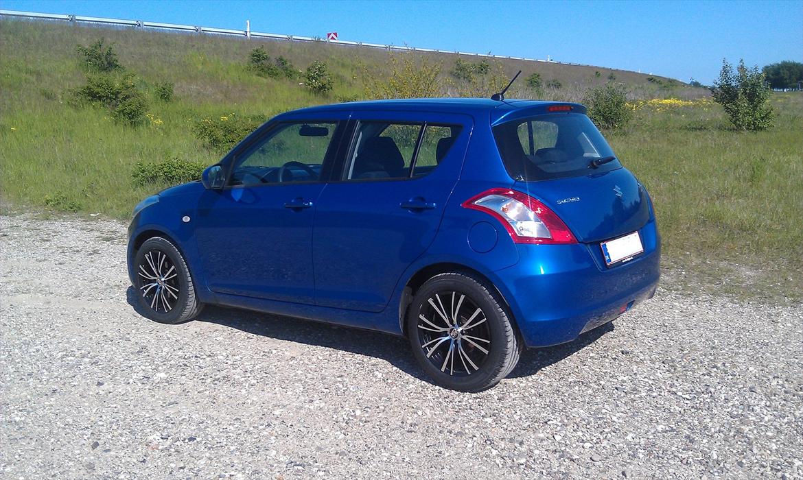 Suzuki Swift (SOLGT) billede 1