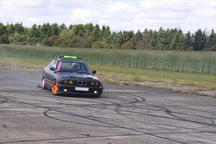 BMW e34 525 M50 Street Drifter solgt billede 4