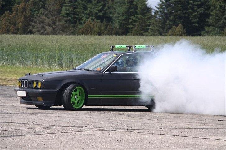 BMW e34 525 M50 Street Drifter solgt billede 8
