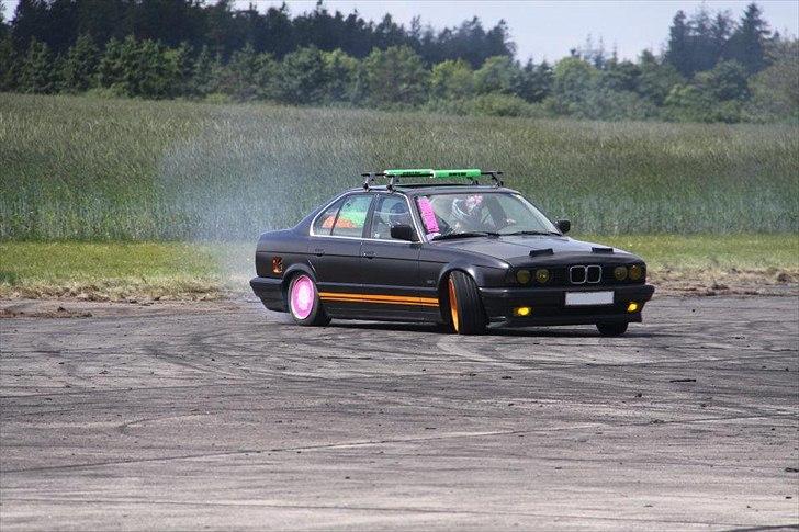 BMW e34 525 M50 Street Drifter solgt billede 9
