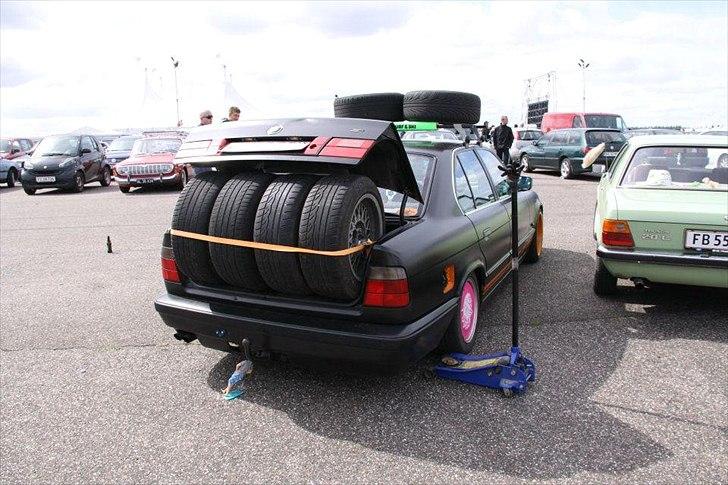 BMW e34 525 M50 Street Drifter solgt - Så vi klar til og komme på rooki banen ;) billede 10