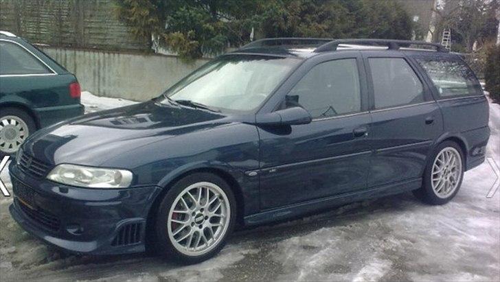 Opel Vectra B "I500" 2,5 V6 - St.Car - Ja dette var så billede der fik mig til at kører til Dillingen i tyskland for at bringe den hjem :D billede 4