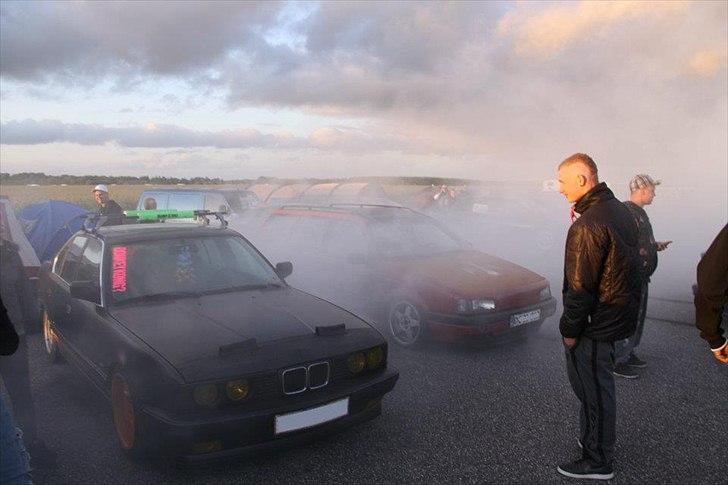 BMW e34 525 M50 Street Drifter solgt - Det kan jo smutte.. ligesom ens armbånd kim :D billede 18