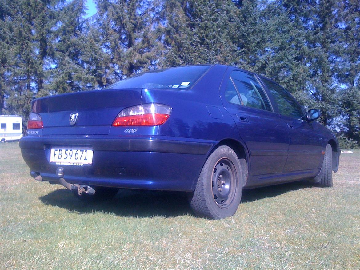 Peugeot 406 2,1 ST DT - Nyvasket og 100 % standard! billede 4