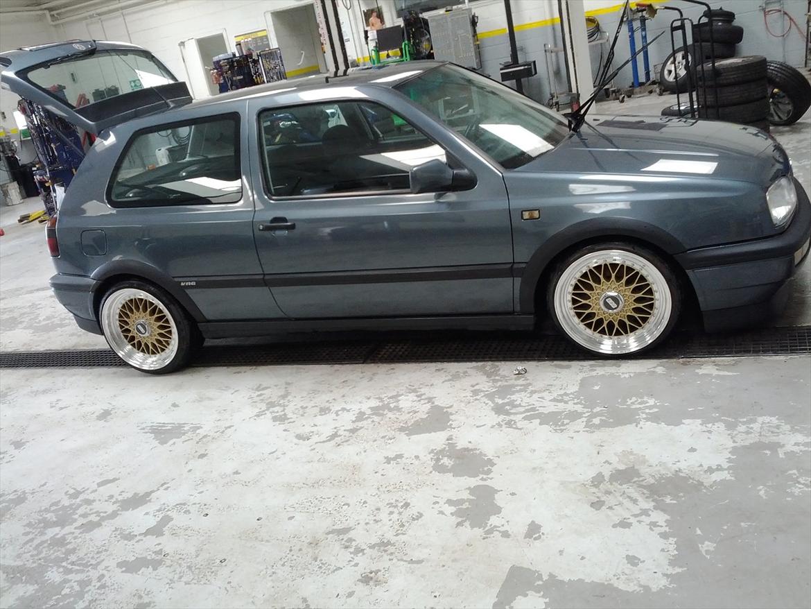 VW golf vr6 mrk 3. solgt billede 3