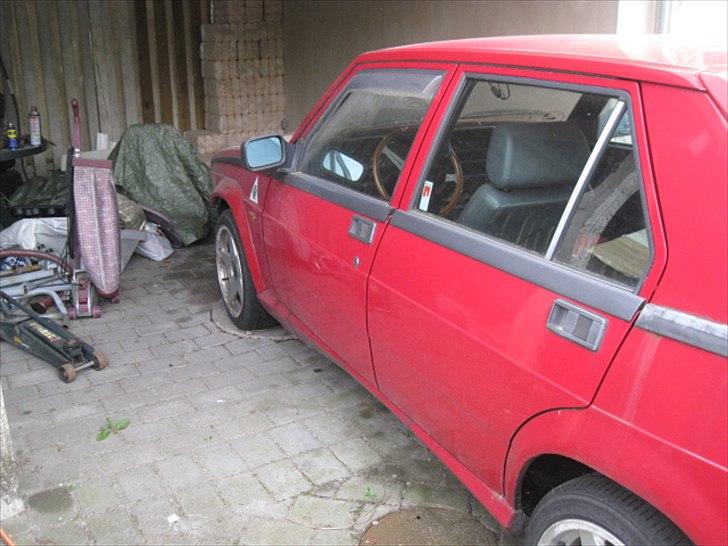 Alfa Romeo 75 6V 3.0 America *SOLGT* billede 4