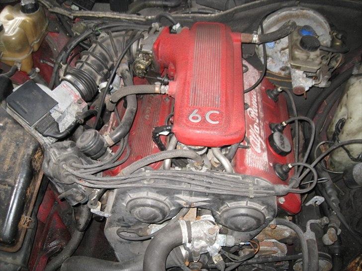 Alfa Romeo 75 6V 3.0 America *SOLGT* billede 7