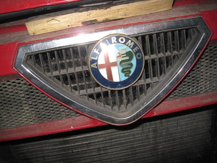 Alfa Romeo 75 6V 3.0 America *SOLGT* billede 11