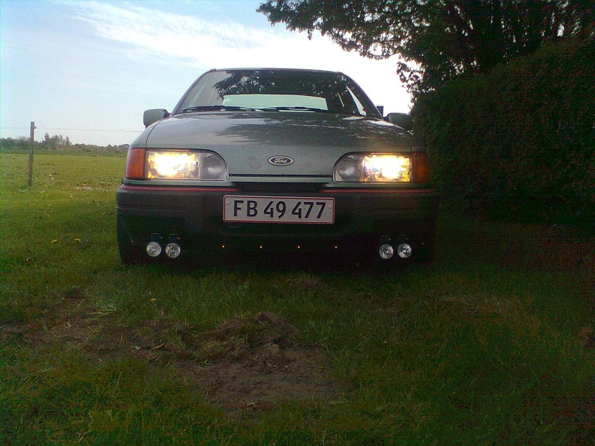 Ford Sierra Evt. B Y T T E billede 1