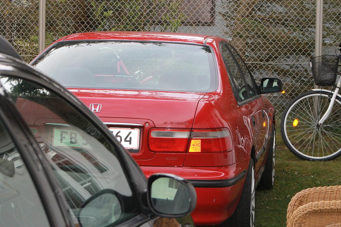 Honda Accord 1,8i 16 v billede 2