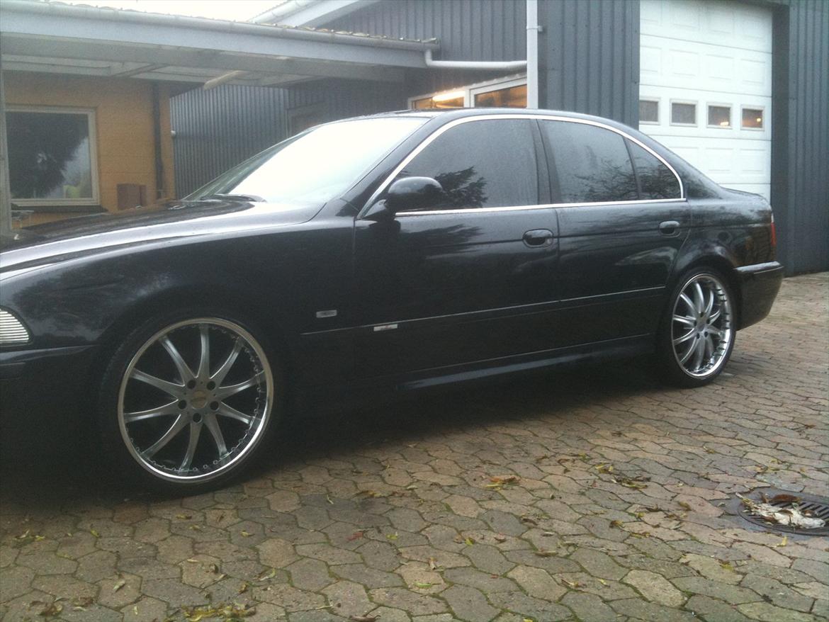 BMW 523i (530) billede 13