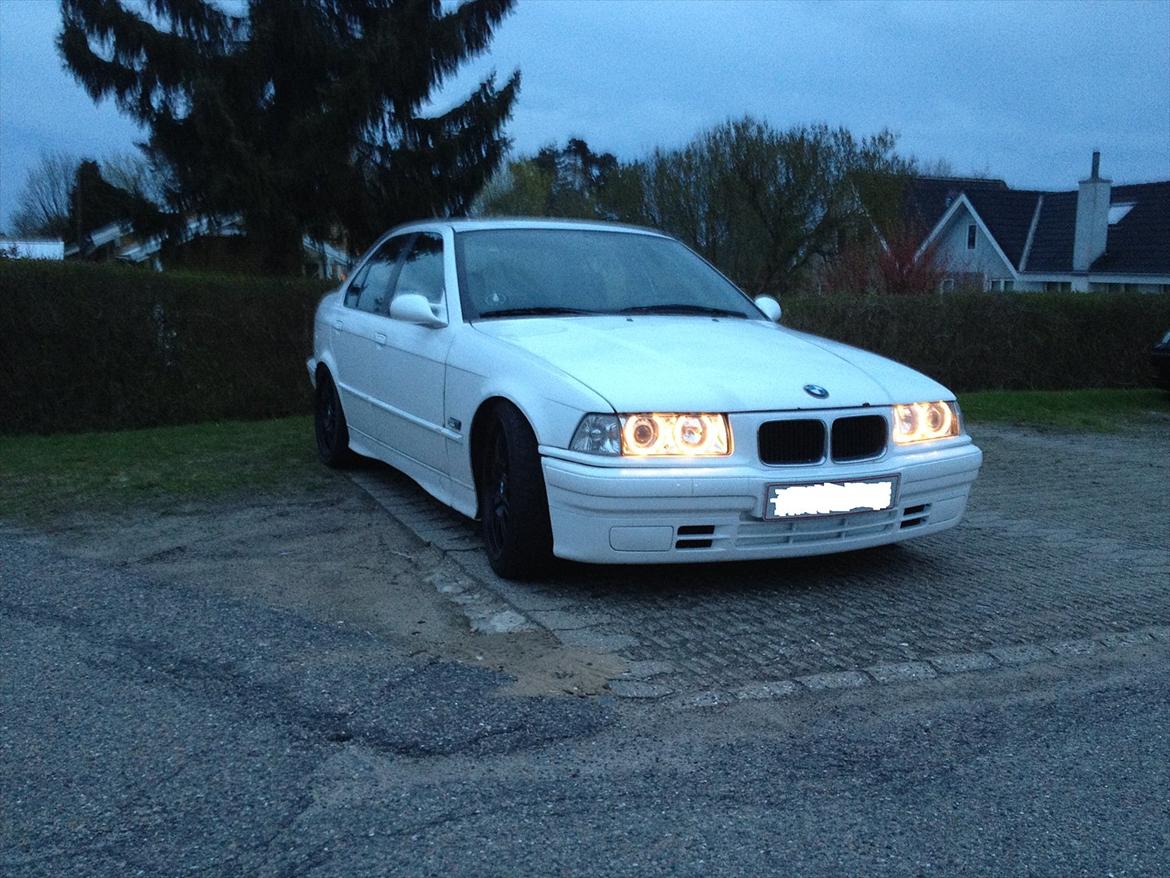 BMW e36 - 320i Vanos -.- solgt ! billede 9