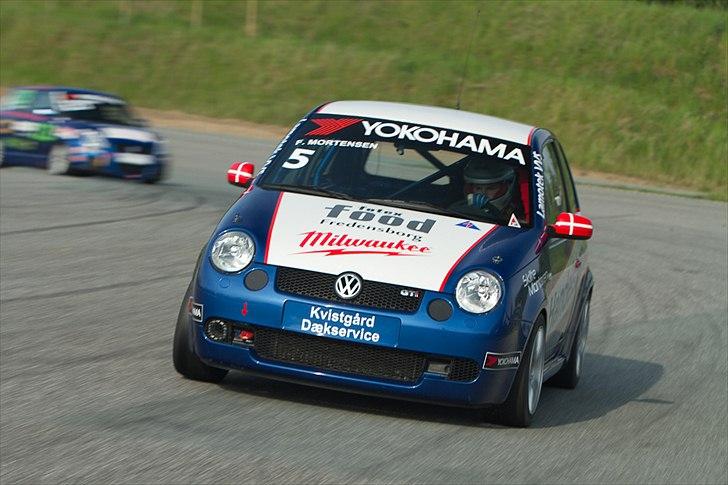 VW Lupo 1,6 GTI Cup-Car (Gamle bil) billede 2