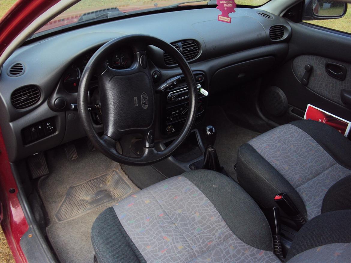 Hyundai Accent *Stickerbombed* billede 10