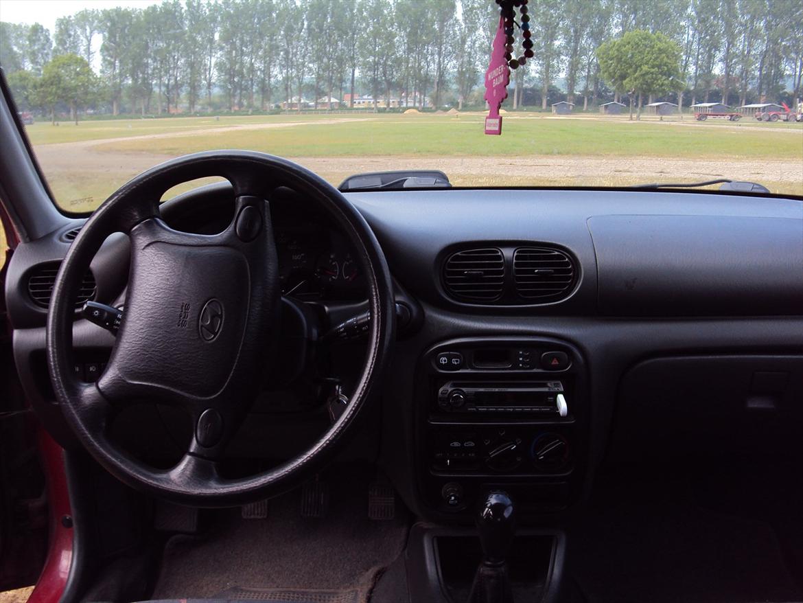 Hyundai Accent *Stickerbombed* billede 12