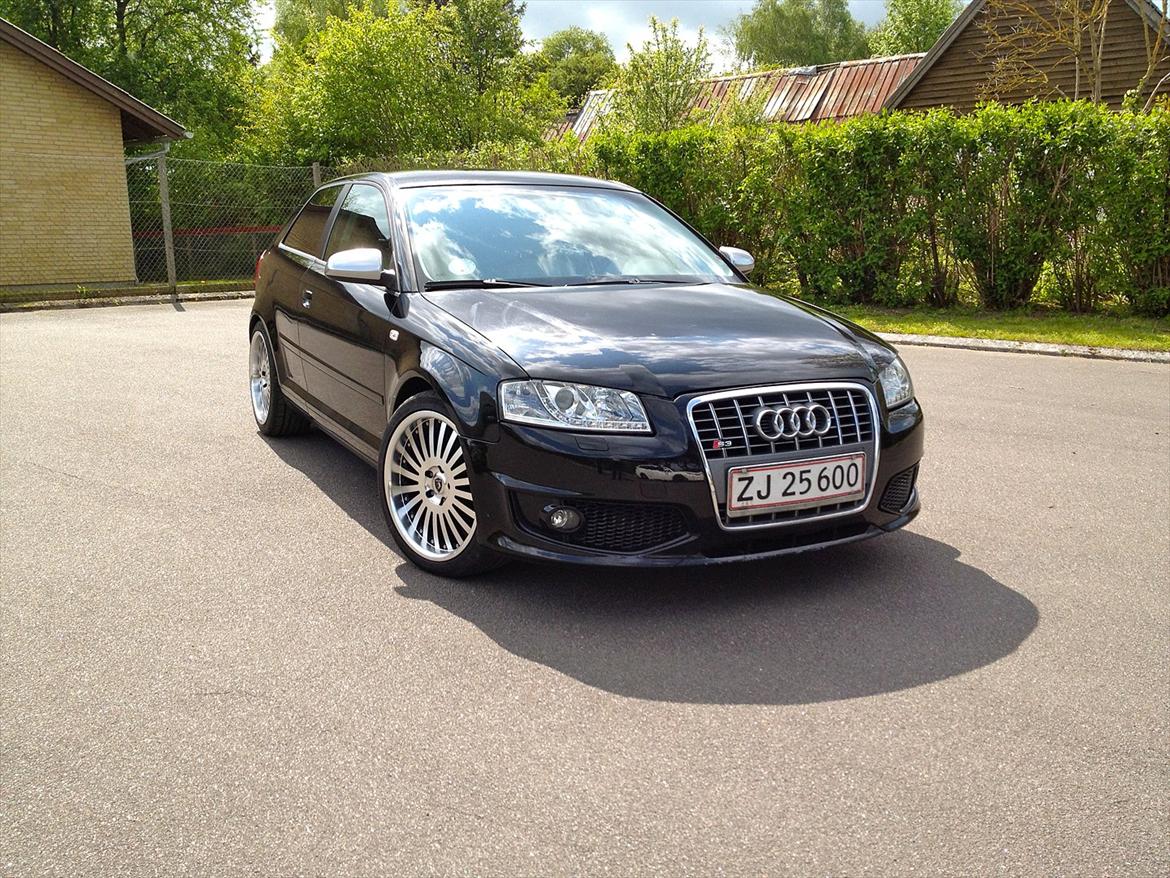 Audi A3 2.0 FSI billede 1