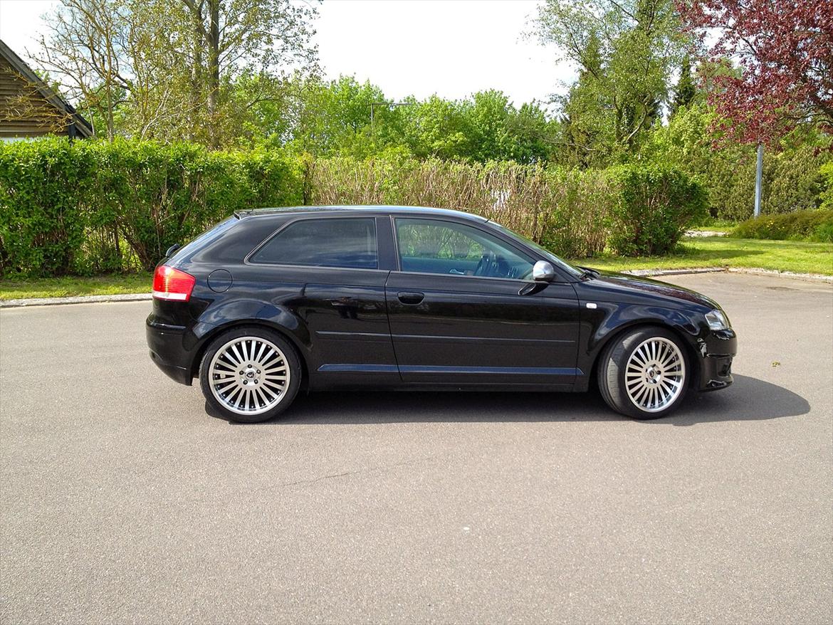 Audi A3 2.0 FSI billede 3