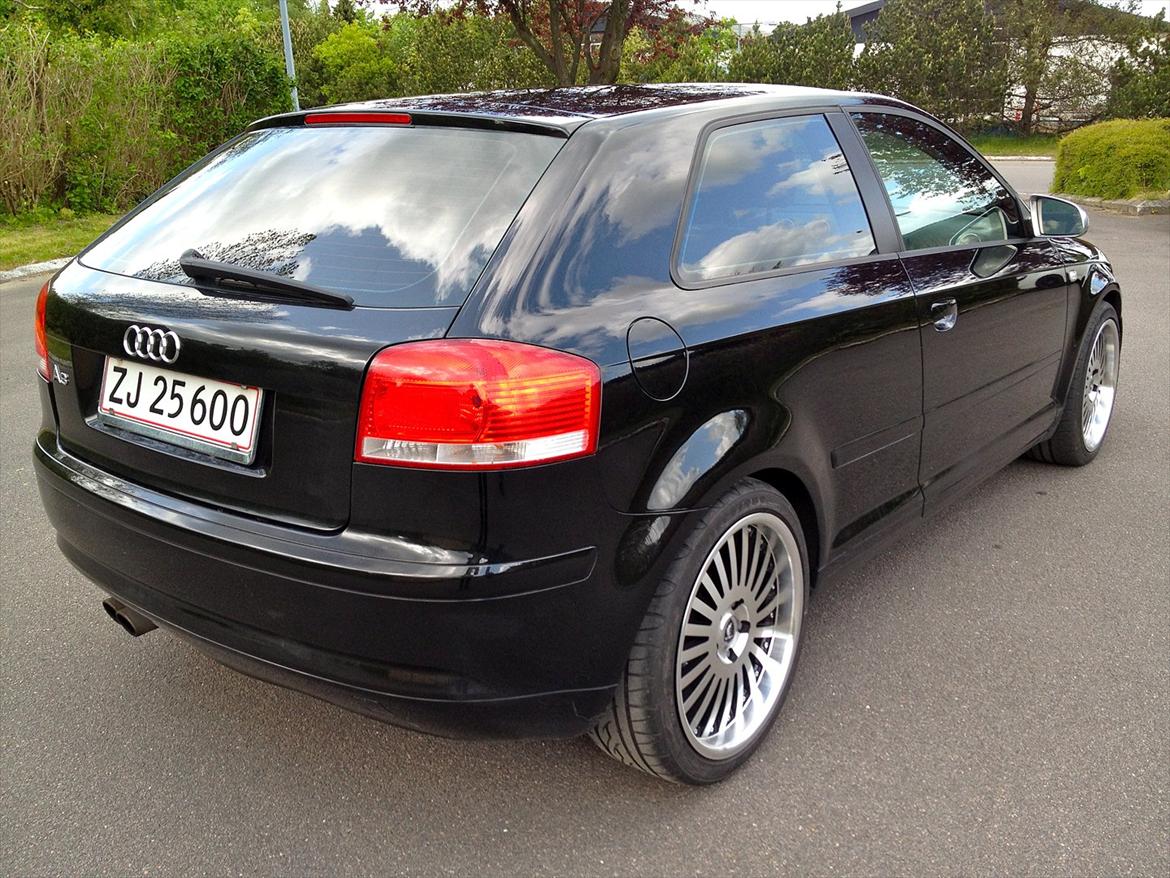 Audi A3 2.0 FSI billede 13