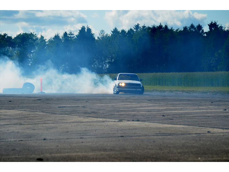 {{currentPhoto.altText}} billede {{currentPhoto.number}}