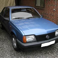 Opel Ascona C SOLGT