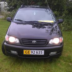 Toyota Picnic Van (Sportsvan)