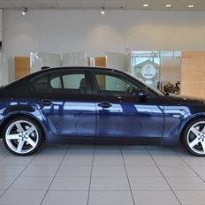 BMW 530i