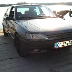 Peugeot 306 1,8 XT